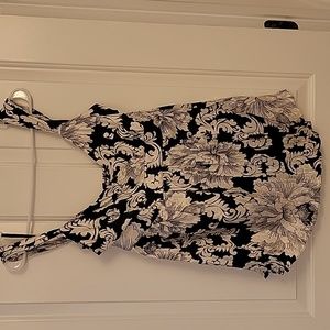 White House Black Market 100% Silk Dress Tank Top, Black/White Color